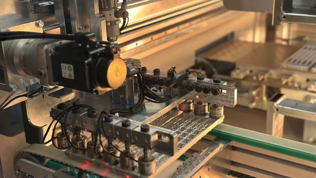 ELCO rende la produzione di moduli più agile per la ricerca